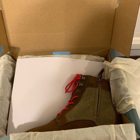 Tom’s lace up riding ankle lightweight leather boots size 6,5 cushionate insole - Picture 9 of 9